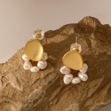 French retro natural freshwater pearl bead earrings